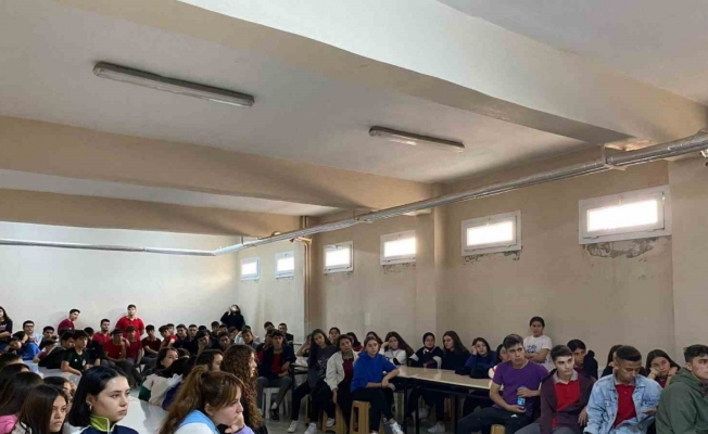 Sarıgöl Hayriye Ertürk Anadolu Lisesi’nden 100. yıl etkinliği