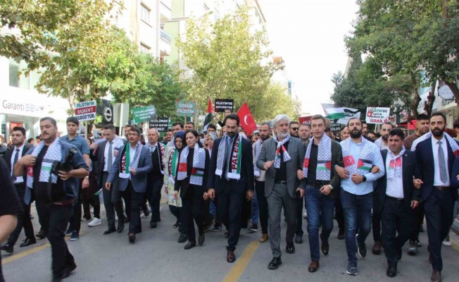 Manisa’da AK Parti’den Filistin’e destek yürüyüşü