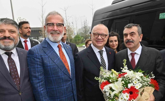 Başkan Ergün, Milli Eğitim Bakanı Tekin’e projeleri anlattı