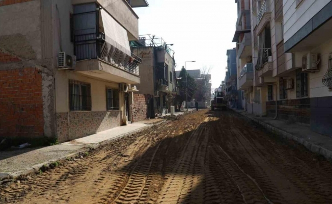 Turgutlu Belediyesi prestij caddeleri için çalışmalarına devam ediyor